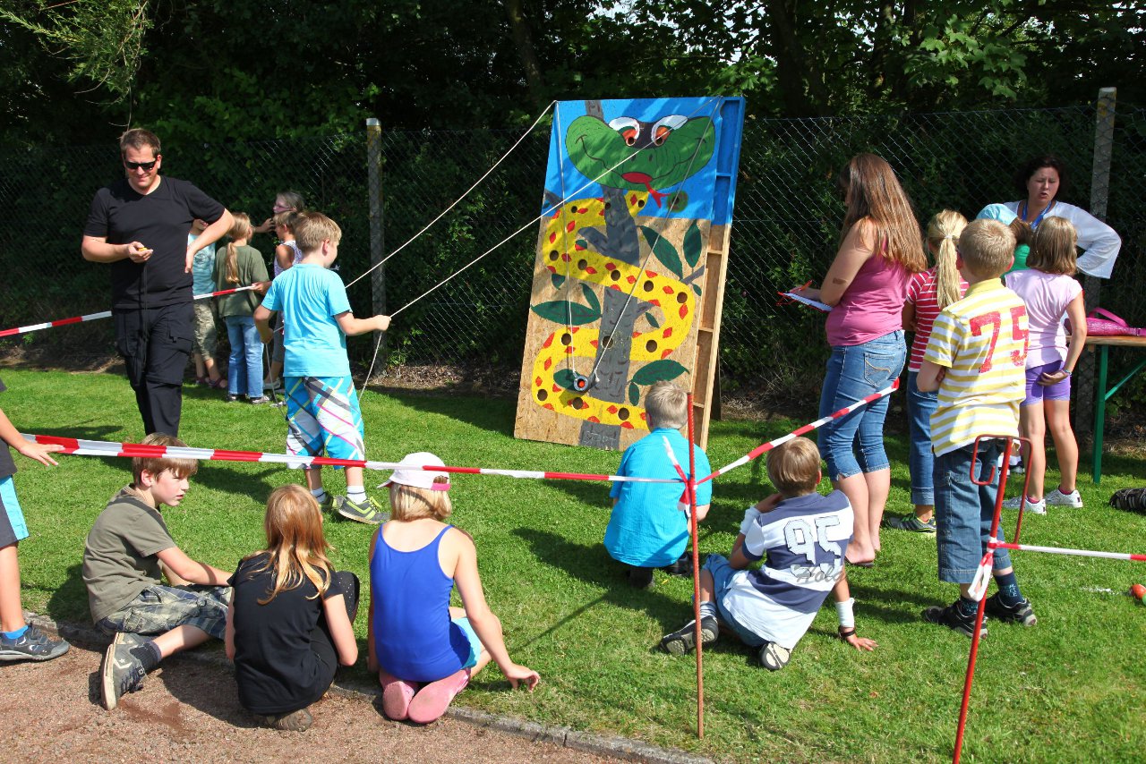 Bild 43 - Kindervogelschiessen am 17.8.12